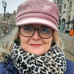 Meet your Posher, Treena